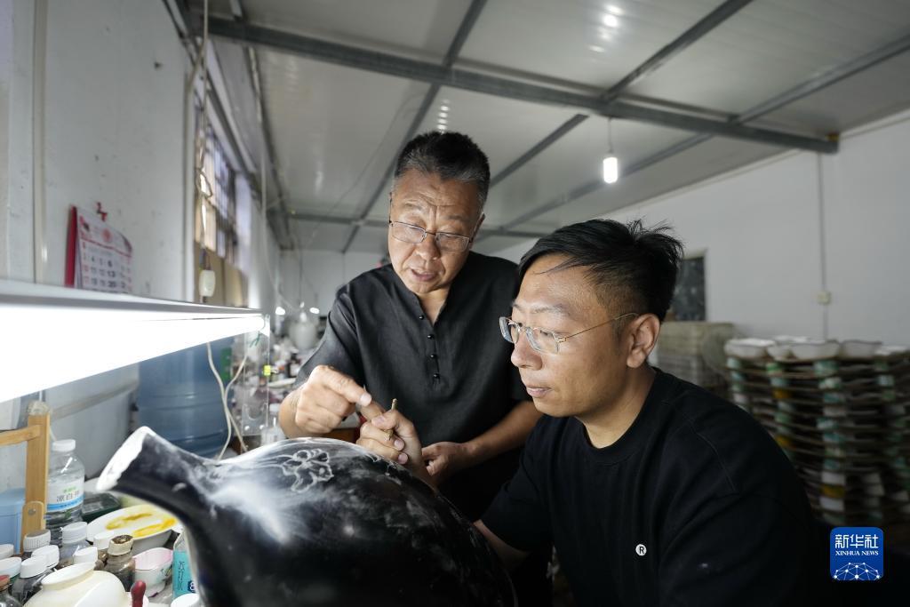谁有大型棋牌网站